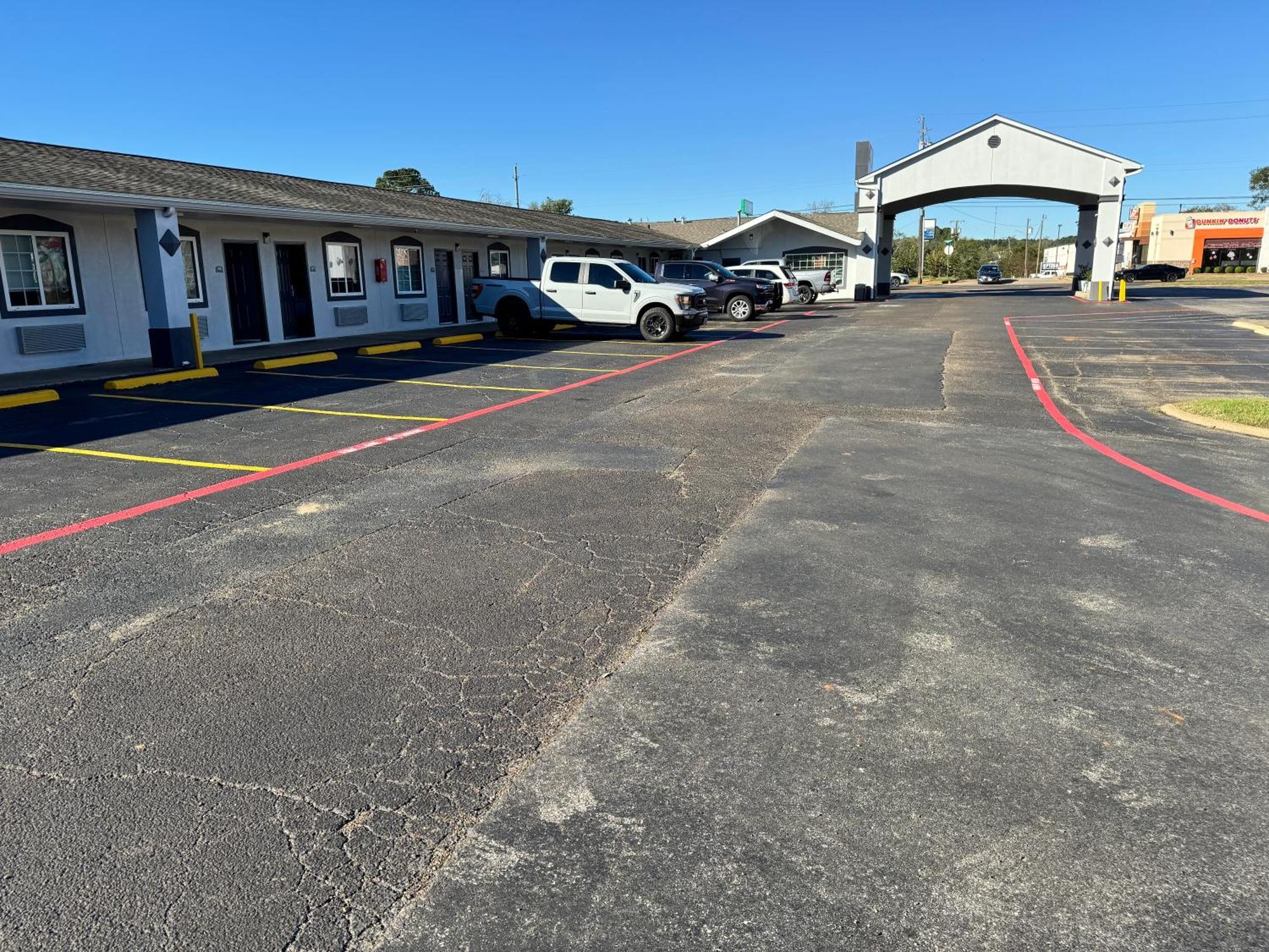 Continental Inn And Suites Nacogdoches Tx Sfa University Downtown Exterior foto